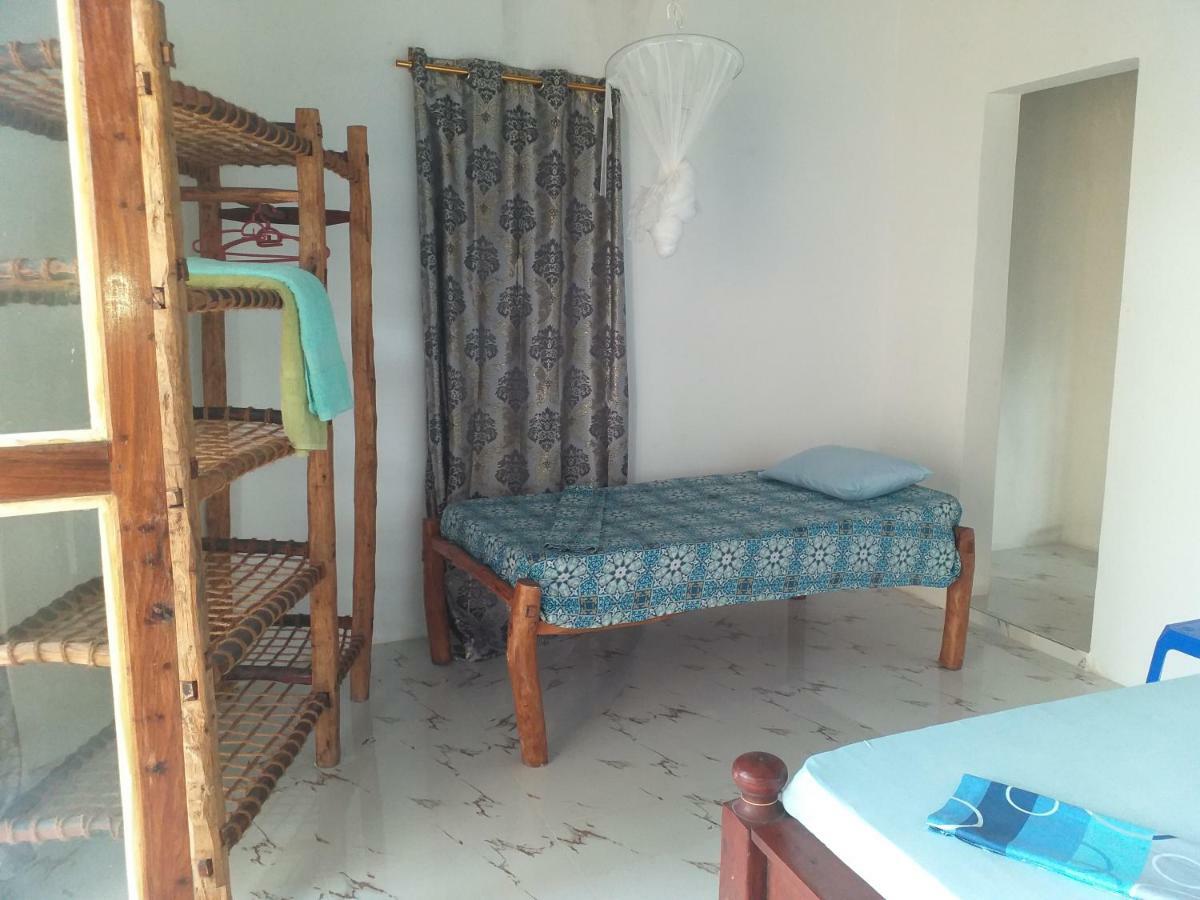 Malik Villa-Matemwe Bnb And Restaurant 외부 사진