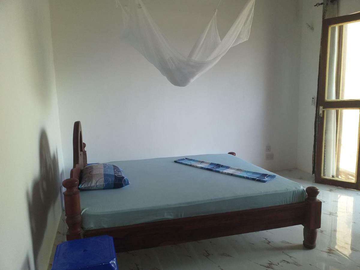 Malik Villa-Matemwe Bnb And Restaurant 외부 사진