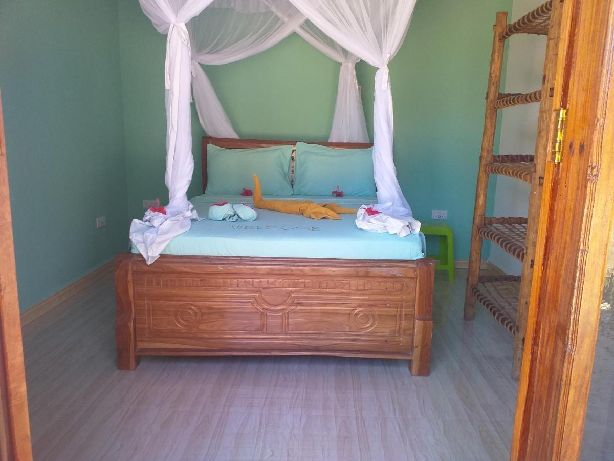 Malik Villa-Matemwe Bnb And Restaurant 외부 사진